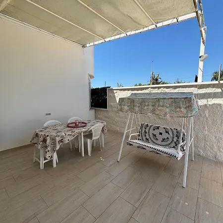 Casina Arianna سانت إيزيدورو